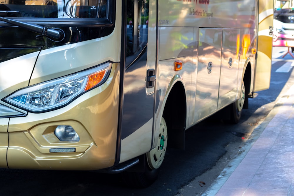 Intercity coach
